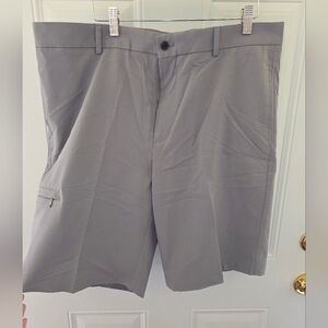 Men's Gray Greg Norman Shorts Size 38